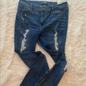 Women’s high rise skinny jeans